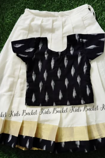 Ikat Top & off-white kasavu skirt - KBGIP006