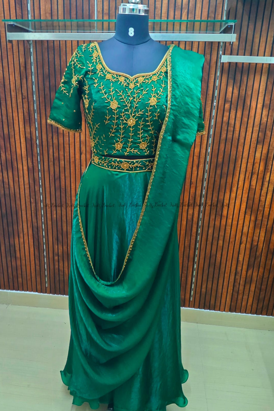 Emerald Green Elegance - RDHL003