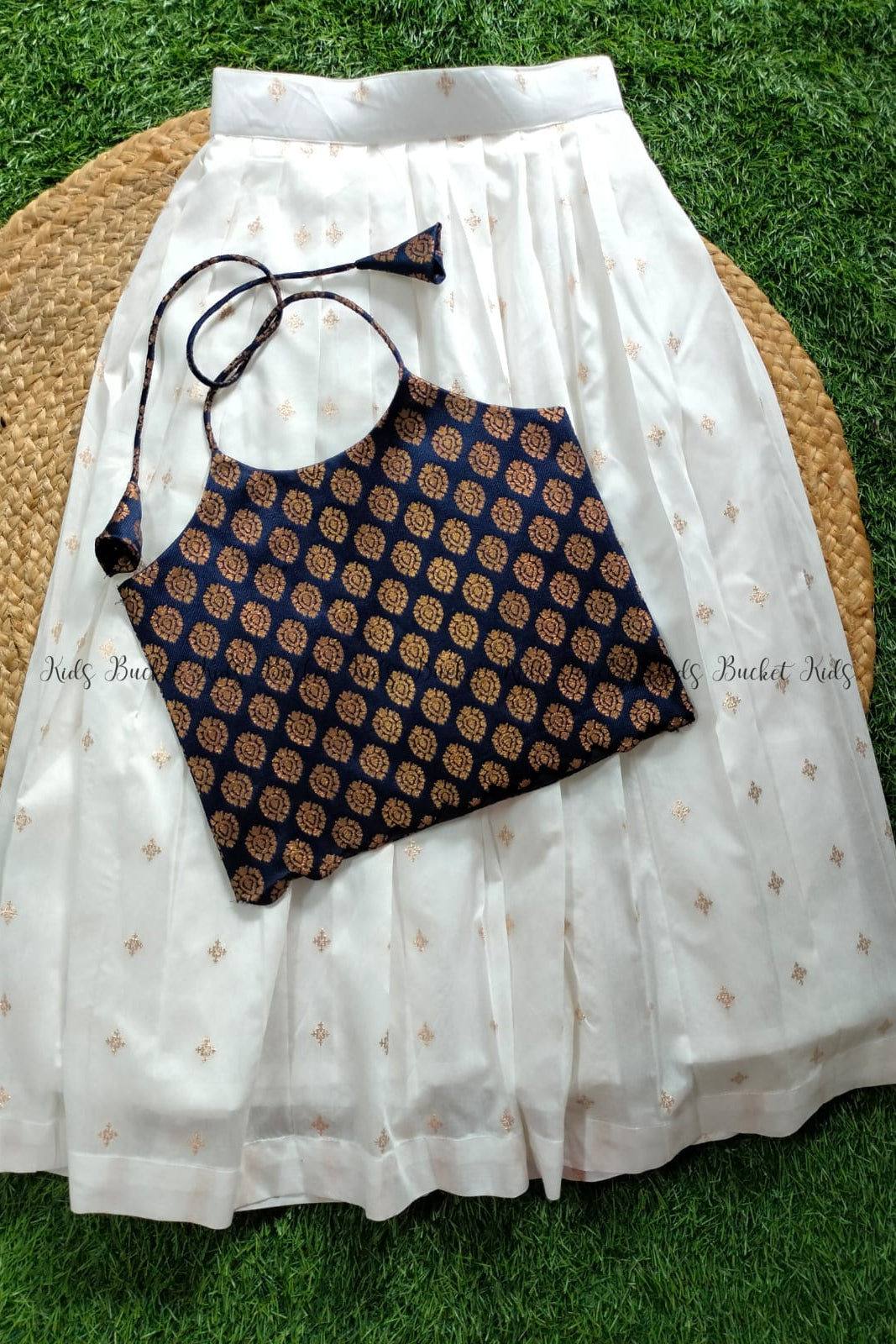 Bhavya Neelam Pattupavada Set - KBGBP021